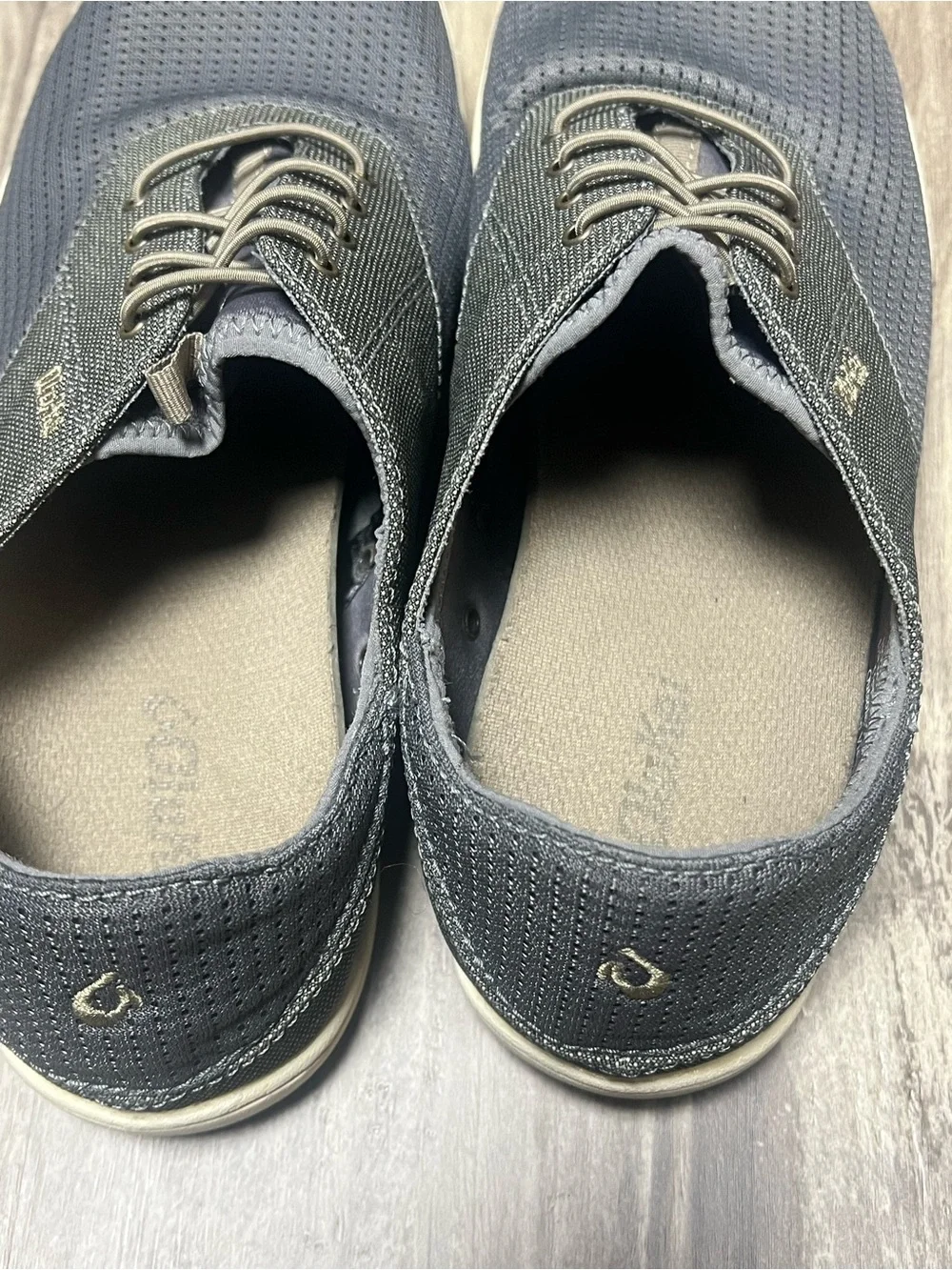 OluKai Men's Nohea Moku Slip On Shoes Charcoal Clay Grey Size 9.5